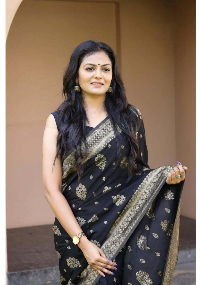 Black Woven Silk Blend Saree Set - Indya