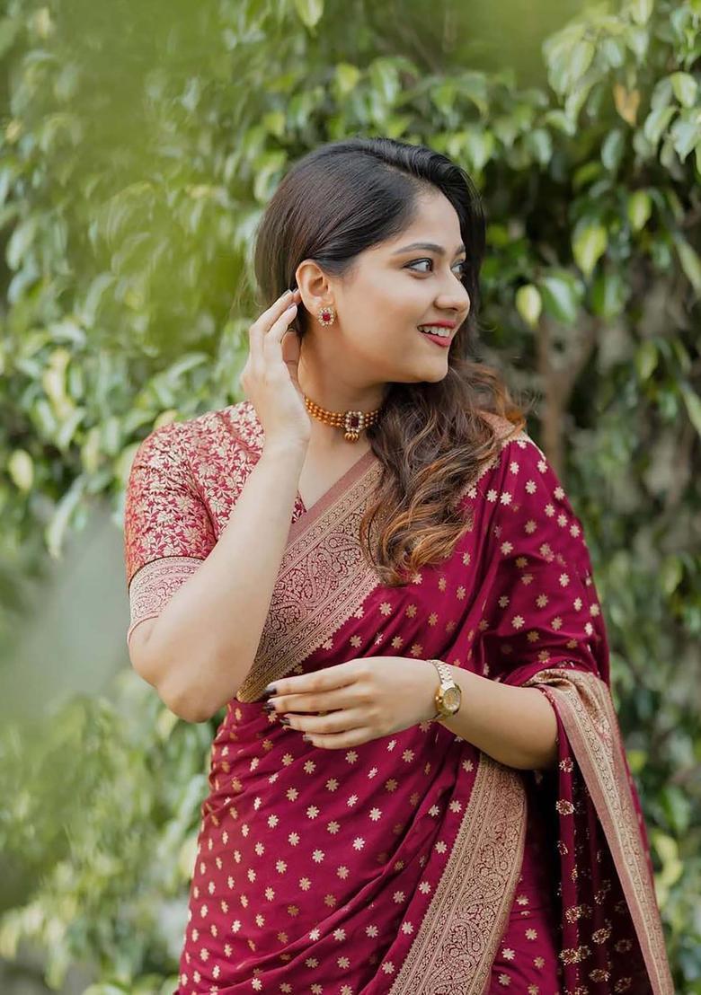 Maroon Woven Jacquard Saree Set - Indya