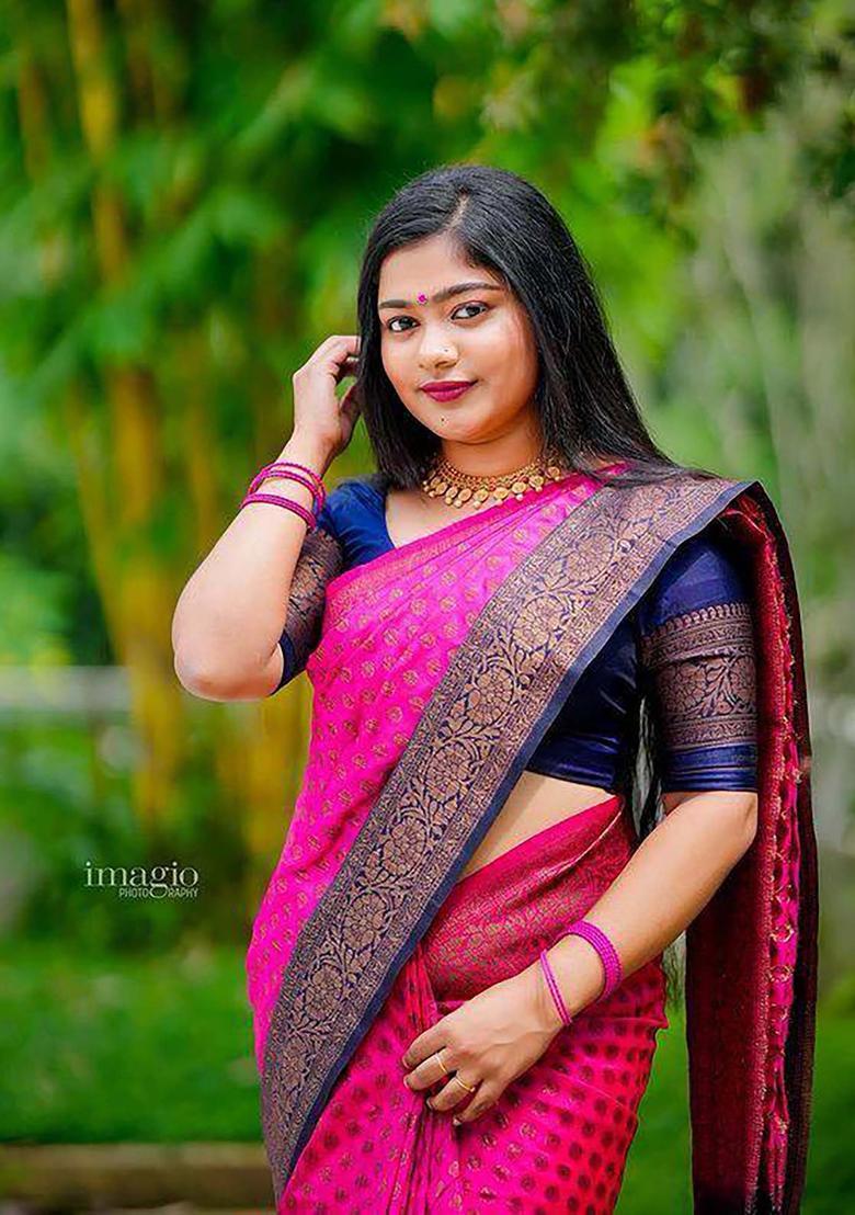 Pink Woven Silk Blend Saree Set - Indya