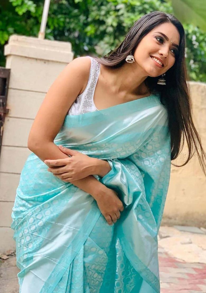 Blue Woven Jacquard Saree Set - Indya