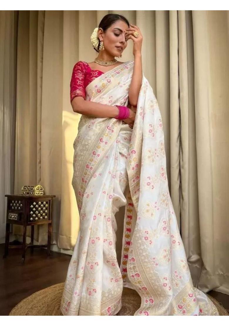 Cream Woven Jacquard Saree Set - Indya