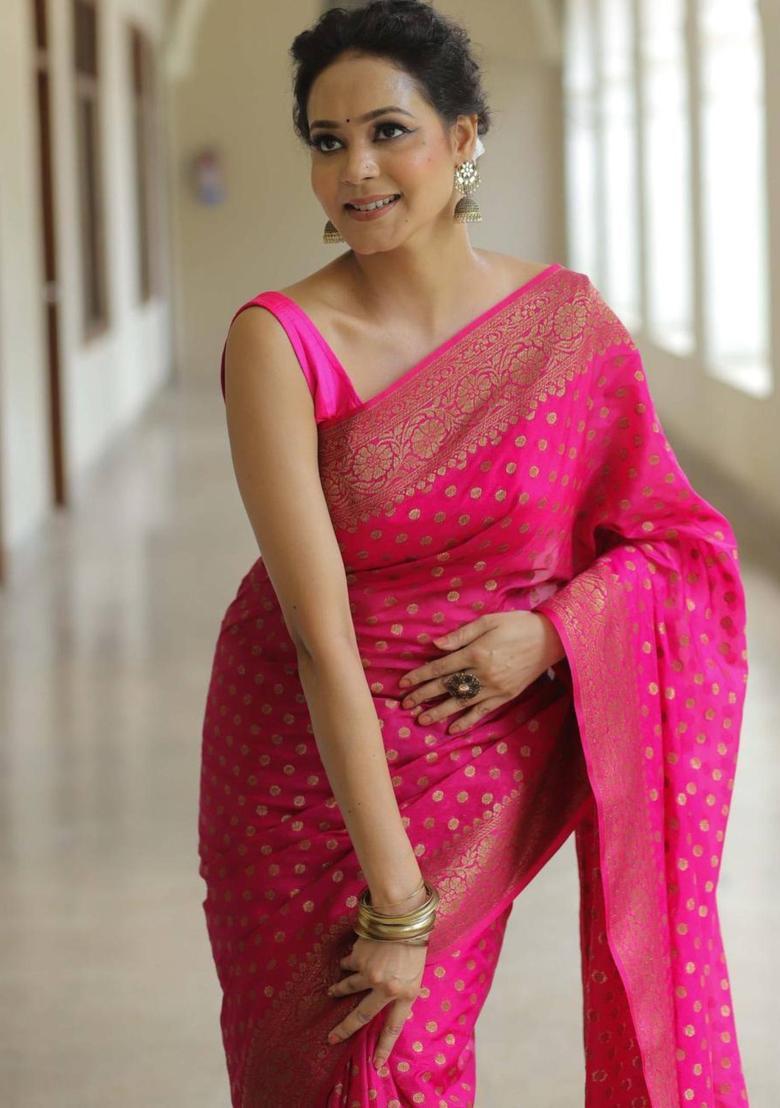 Pink Woven Jacquard Saree Set - Indya