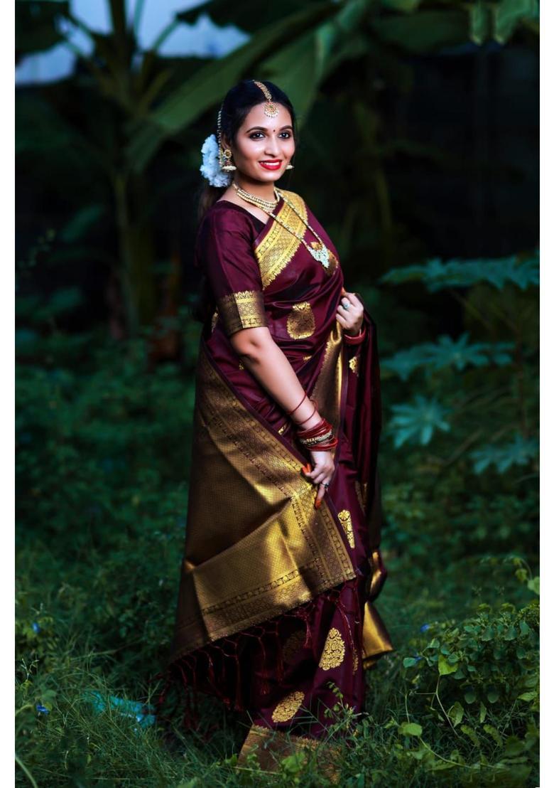 Maroon Woven Jacquard Saree Set - Indya
