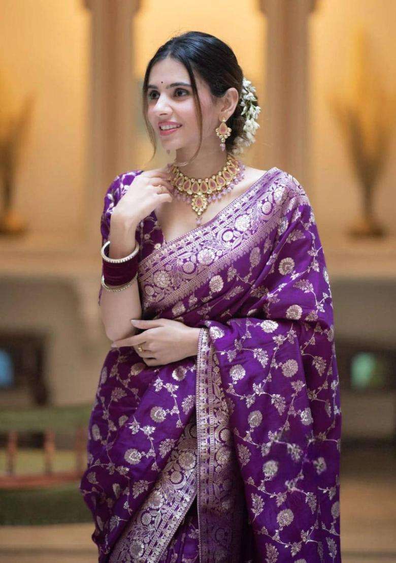 Purple Woven Silk Blend Saree Set for Diwali | Wedding & Festive Wear - Indya