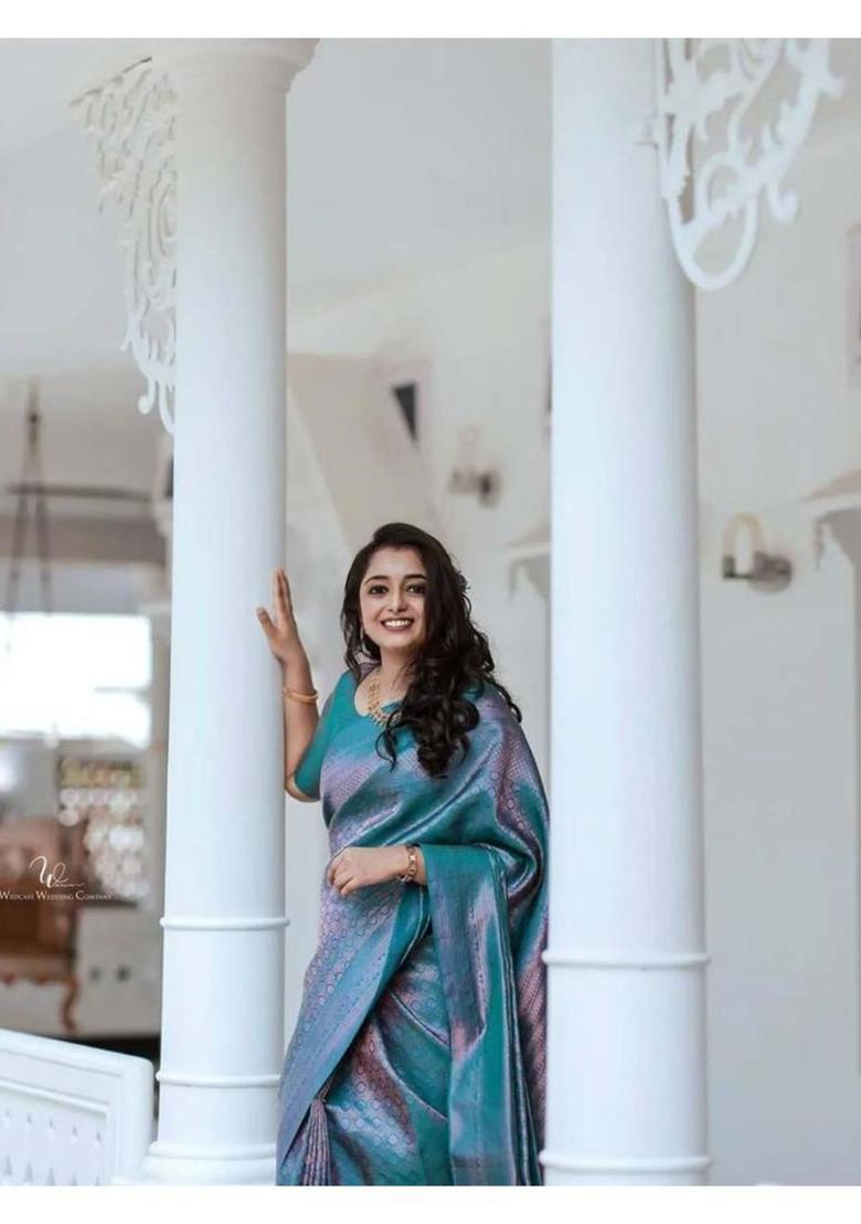 Aqua Woven Jacquard Saree Set - Indya