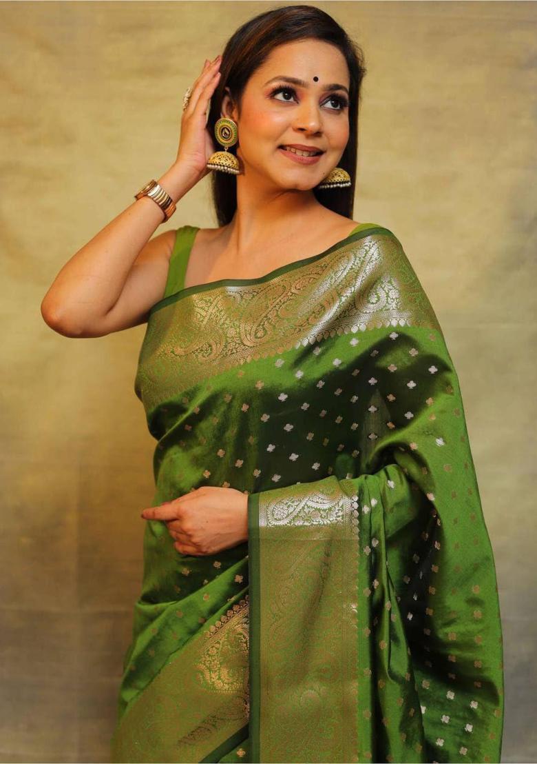 Green Woven Jacquard Saree Set - Indya