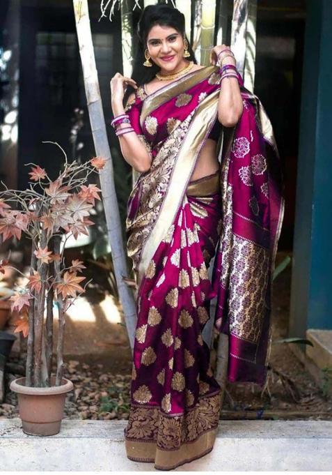 Magenta Woven Silk Blend Saree Set