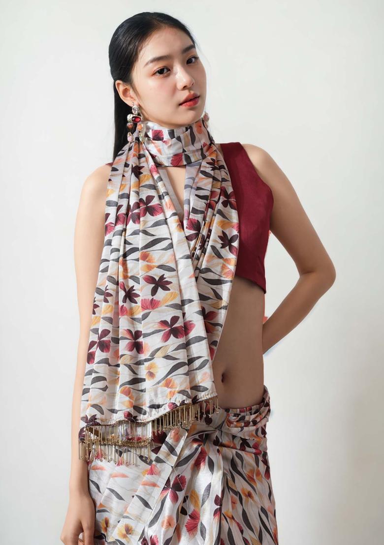 Charcoal Grey Floral Print Chinon Saree Set - Indya