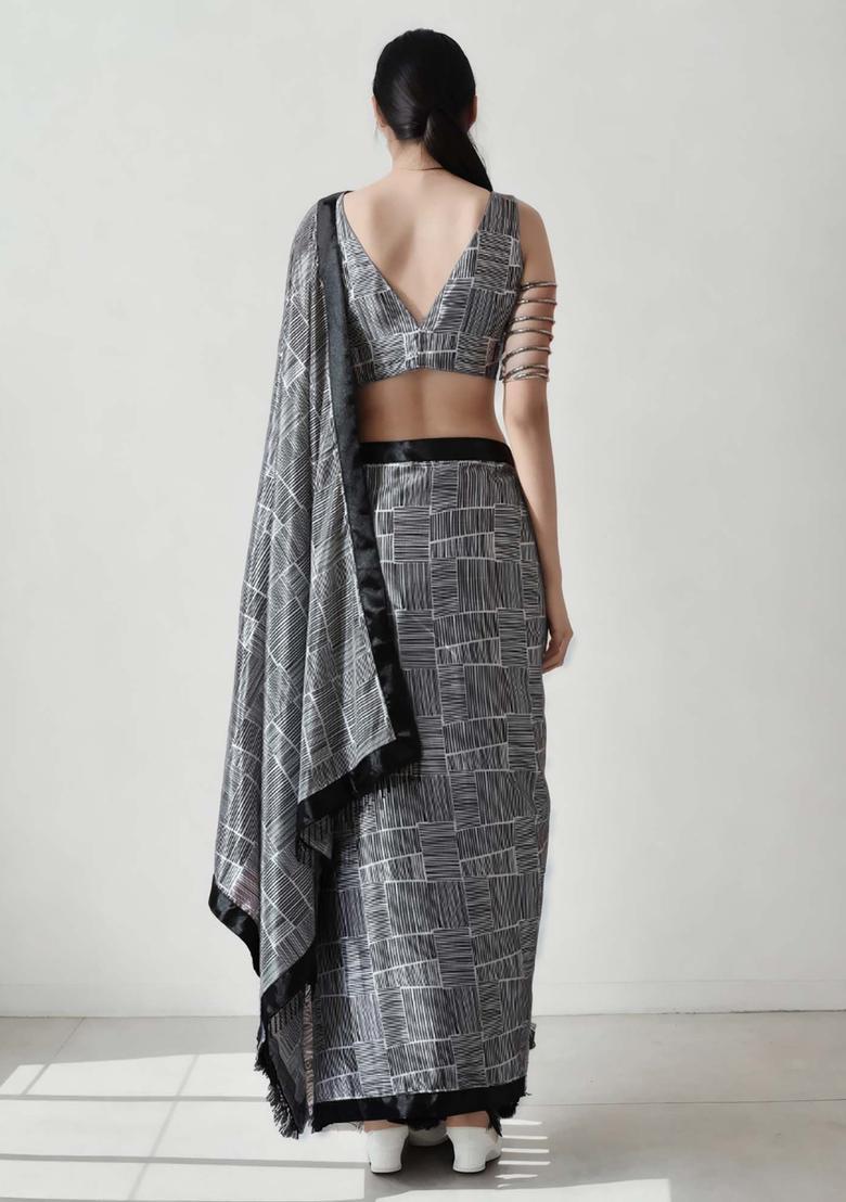 Dark Brown Geometric Print Chinon Saree Set - Indya