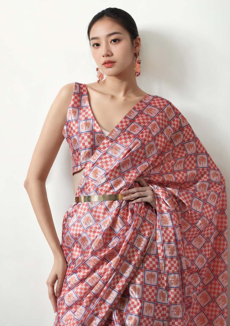 Peach Checked Chinon Saree Set - Indya