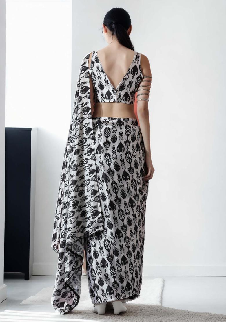 Off White Printed Chinon Saree Set - Indya
