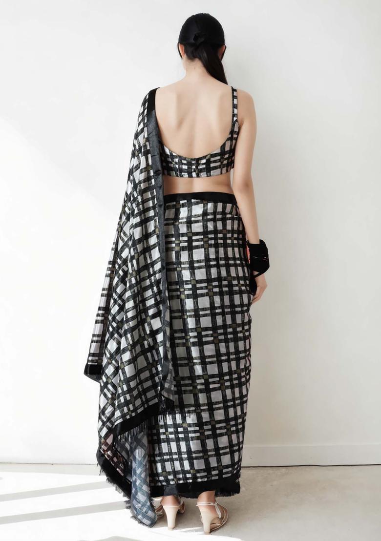 Multicolor Checked Chinon Saree Set - Indya