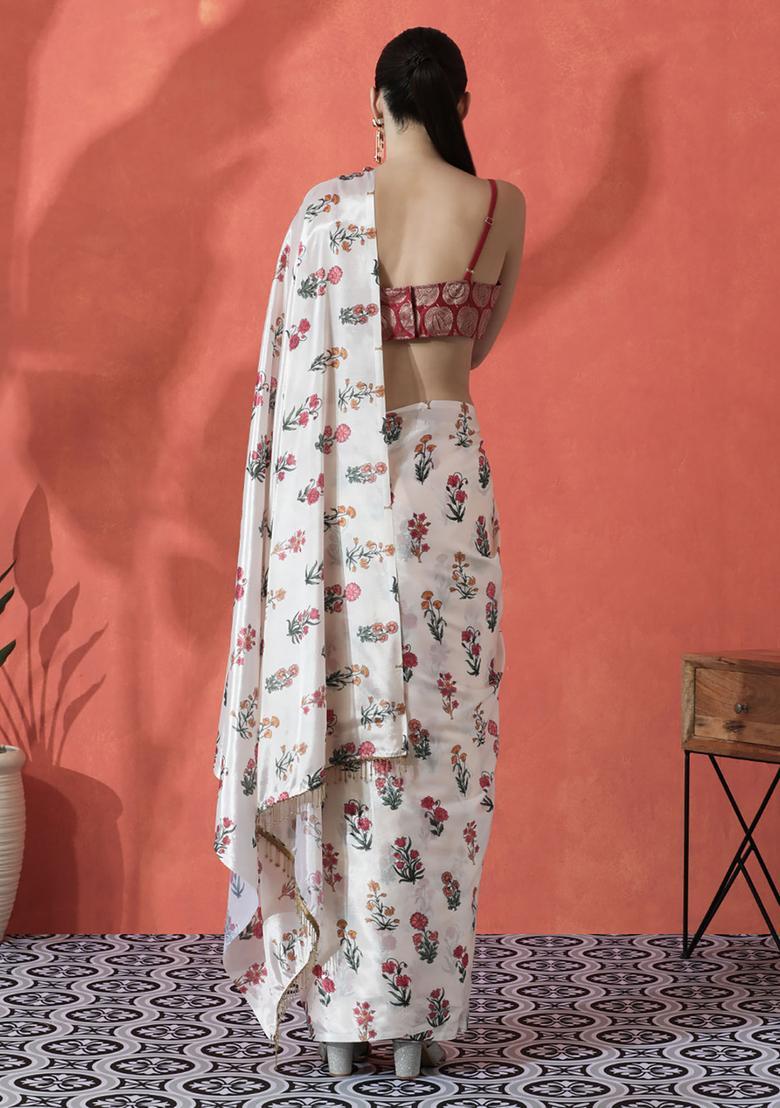 Off White Floral Print Polyester Saree Set - Indya