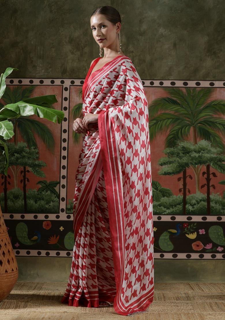 Red Geometric Print Chinon Saree Set - Indya