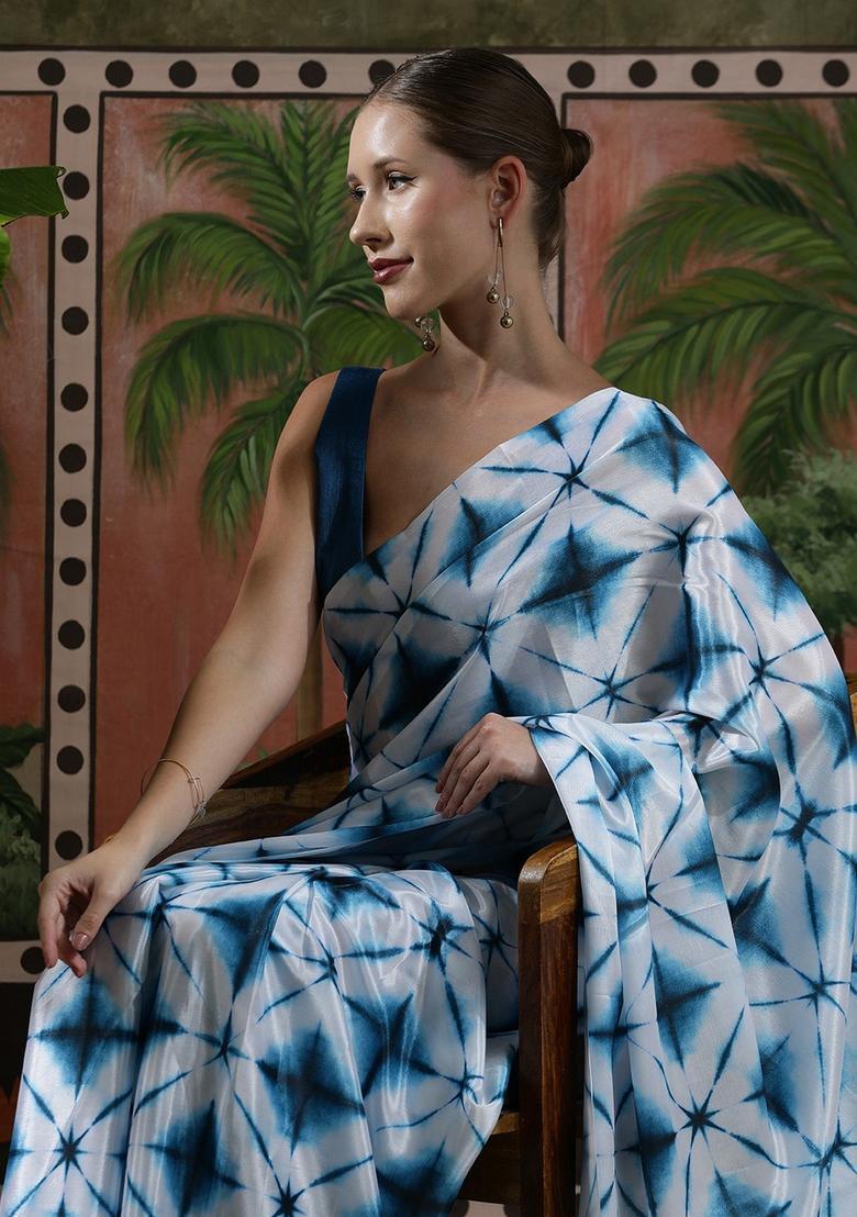 White Geometric Print Chinon Saree Set - Indya