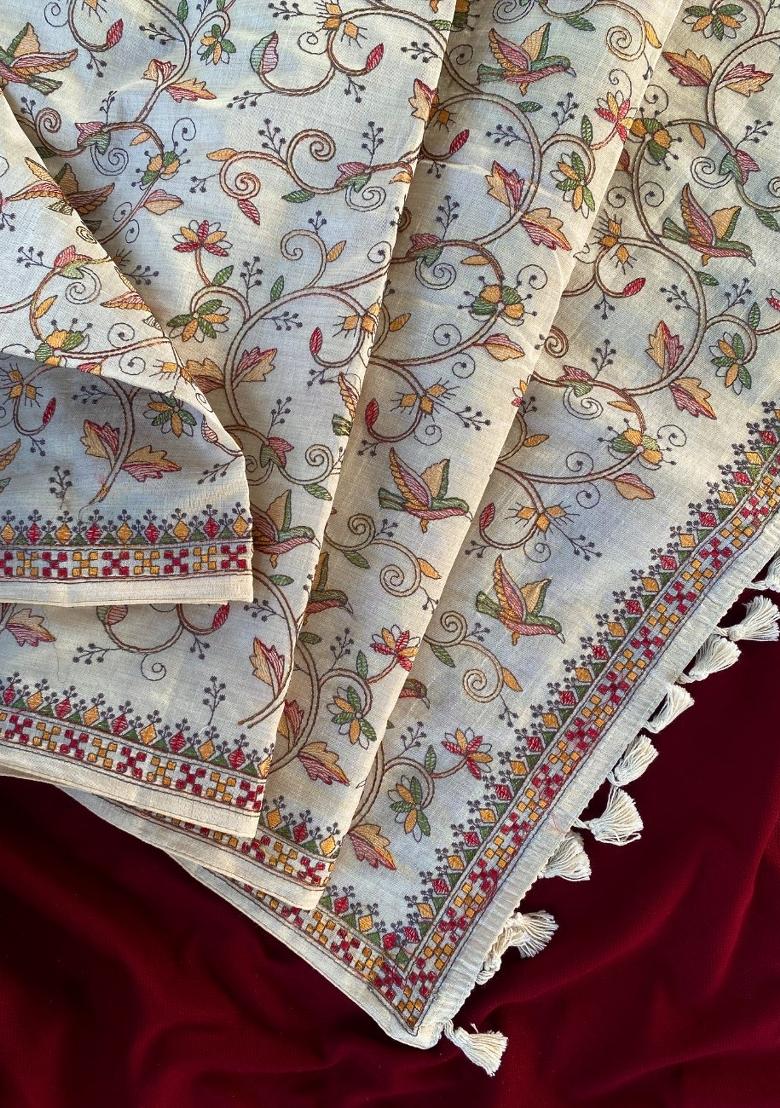 Cream Embroidered Silk Blend Saree Set - Indya