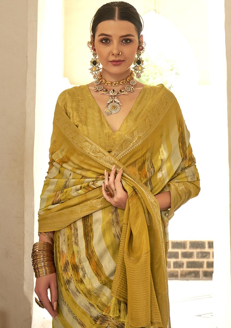 Mustard Printed Silk Blend Saree Set - Indya