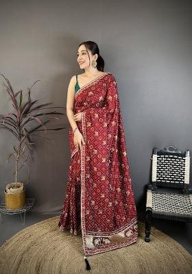 Maroon Bandhani Silk Blend Saree Set