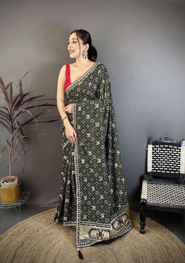 Dark Green Bandhani Silk Blend Saree Set for Diwali and Festive Wear - Indya
