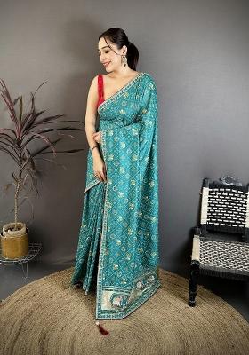Rama Green Bandhani Silk Blend Saree Set