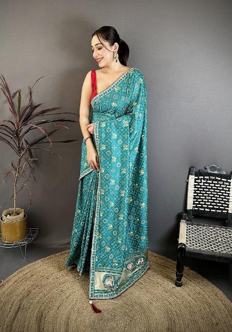 Rama Green Bandhani Silk Blend Saree Set