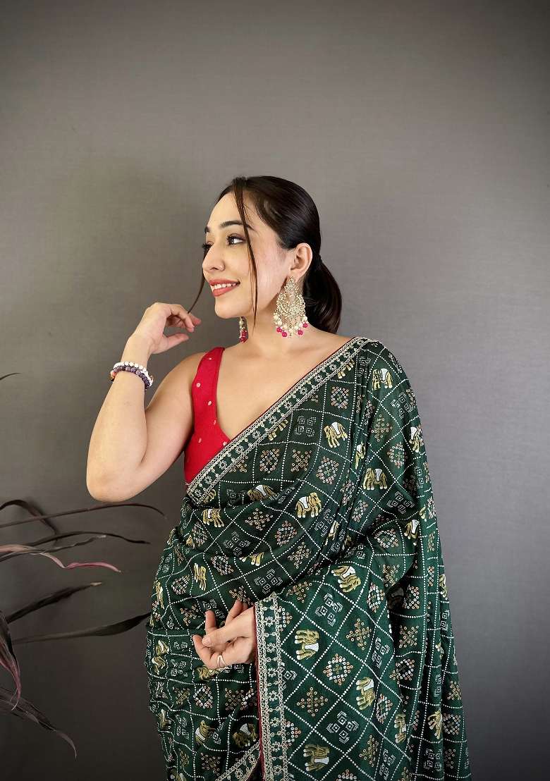 Emerald Green Bandhani Silk Blend Saree Set for Diwali | Wedding & Festive Wear - Indya