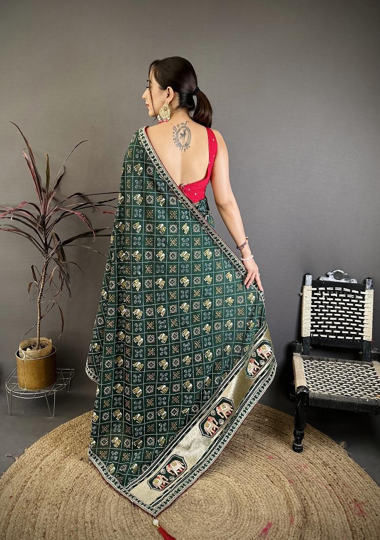 Emerald Green Bandhani Silk Blend Saree Set - Indya