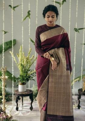 Maroon Printed Silk Blend Saree Set