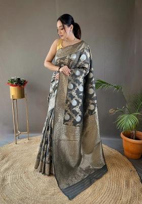 Grey Printed Silk Blend Saree Set
