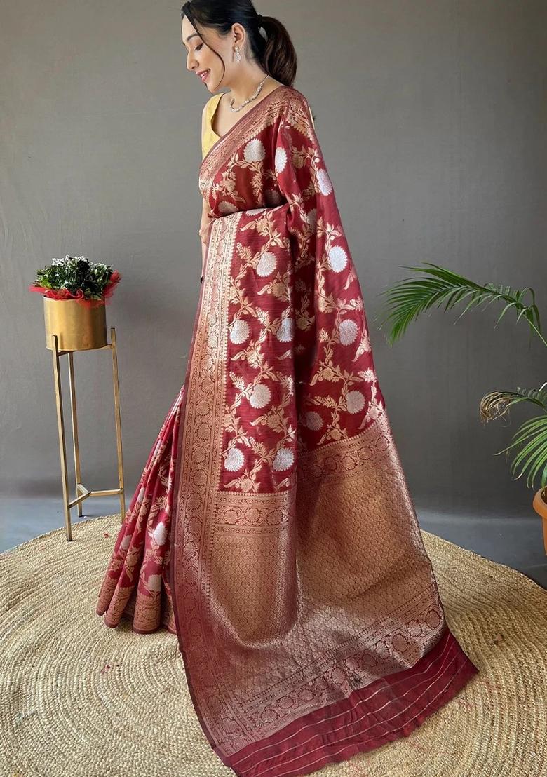 Red Printed Silk Blend Saree Set - Indya