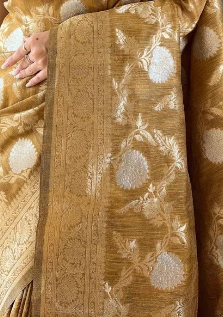 Yellow Printed Silk Blend Saree Set - Indya