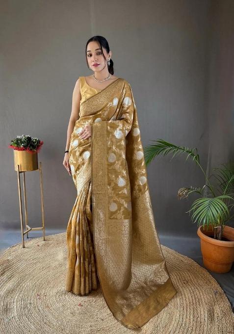 Yellow Printed Silk Blend Saree Set