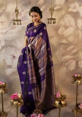 Multicolor Printed Silk Blend Saree Set