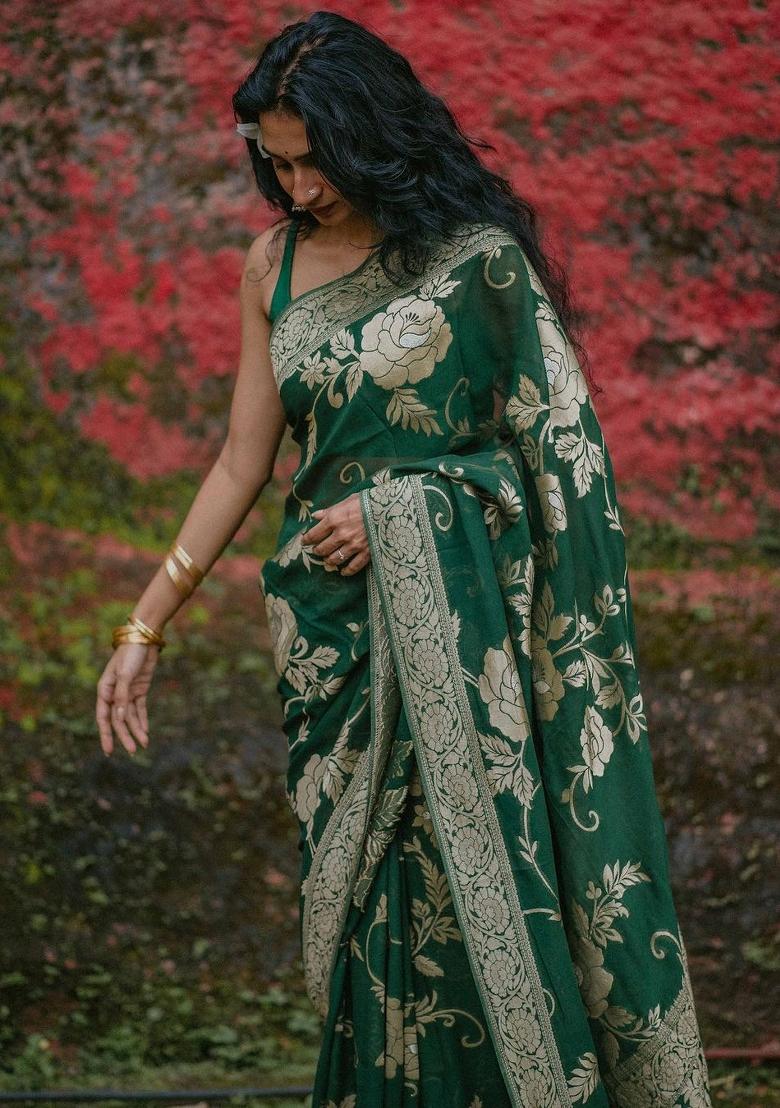 Green Printed Silk Blend Saree Set - Indya