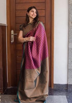 Multicolor Printed Silk Blend Saree Set