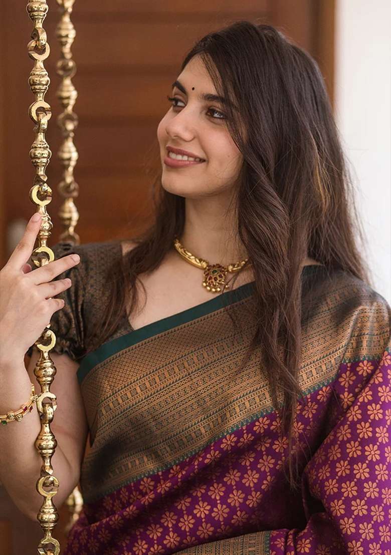 Multicolor Silk Blend Saree Set with Printed for Diwali | Wedding & Festive Wear - Indya