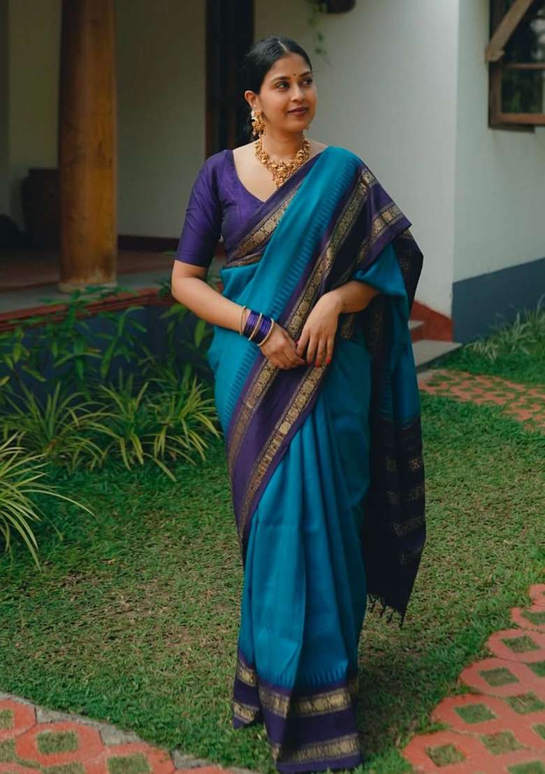 Blue Silk Blend Saree Set with Printed for Diwali | Wedding & Festive Wear - Indya