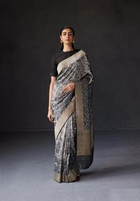 Grey Printed Silk Blend Saree Set