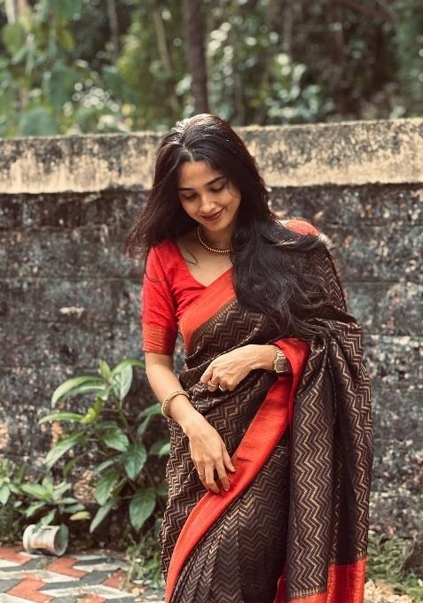 Black Printed Silk Blend Saree Set