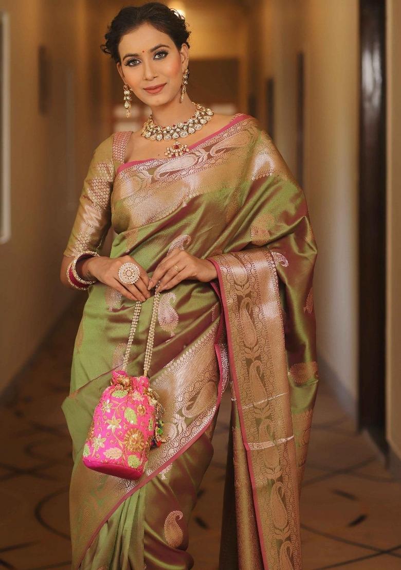 Pista Printed Silk Blend Saree Set - Indya