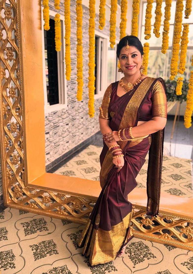 Brown Printed Silk Blend Saree Set - Indya
