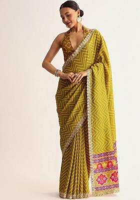 Yellow Printed Silk Blend Saree Set