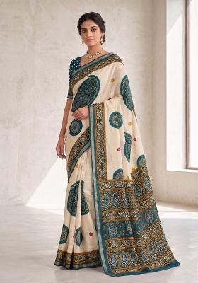 Morpeach Printed Silk Blend Saree Set