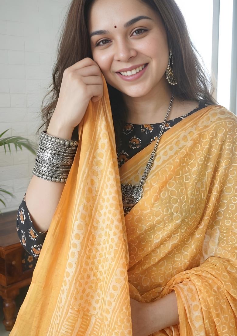 Yellow Printed Cotton Saree Set - Indya