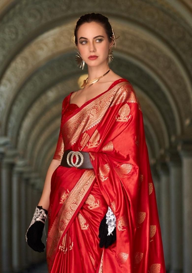 Red Floral Print Silk Blend Saree Set - Indya