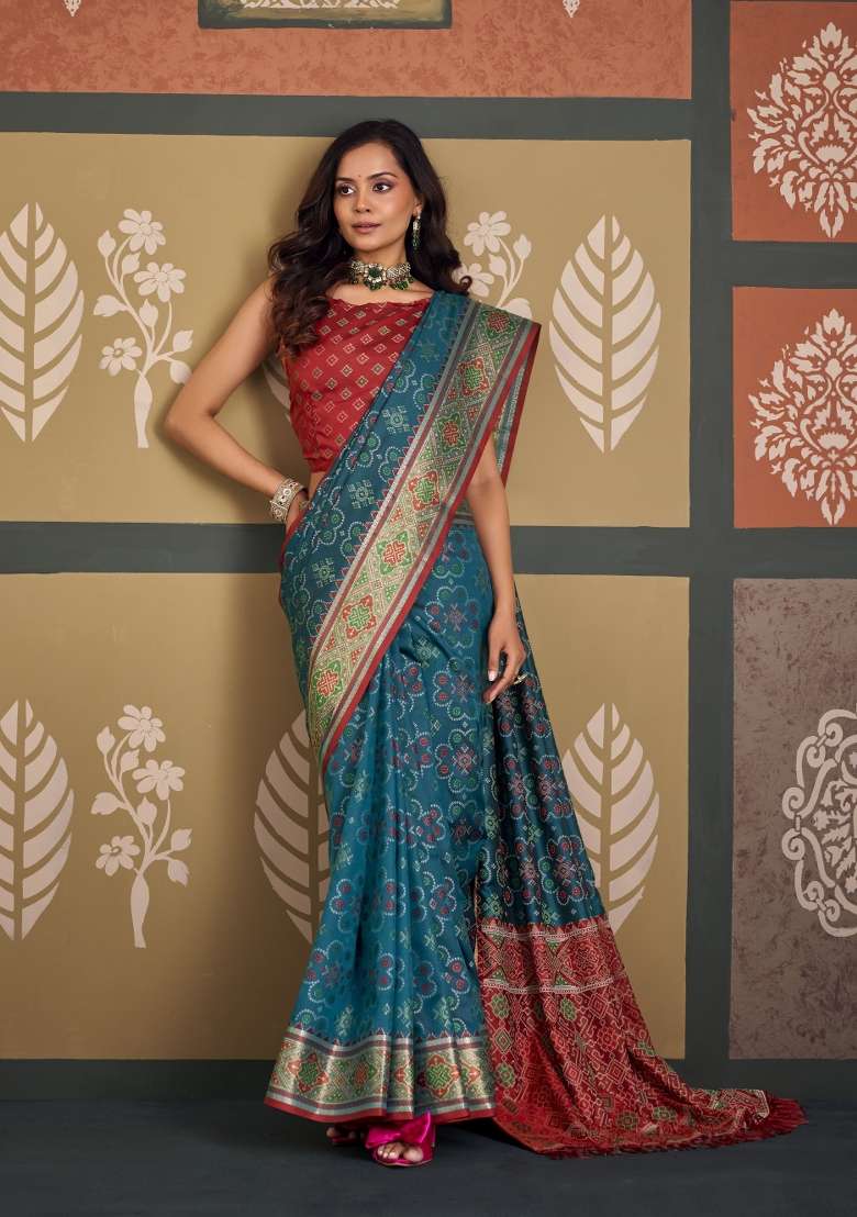 Teal Silk Blend Saree Set with Printed for Diwali | Wedding & Festive Wear - Indya