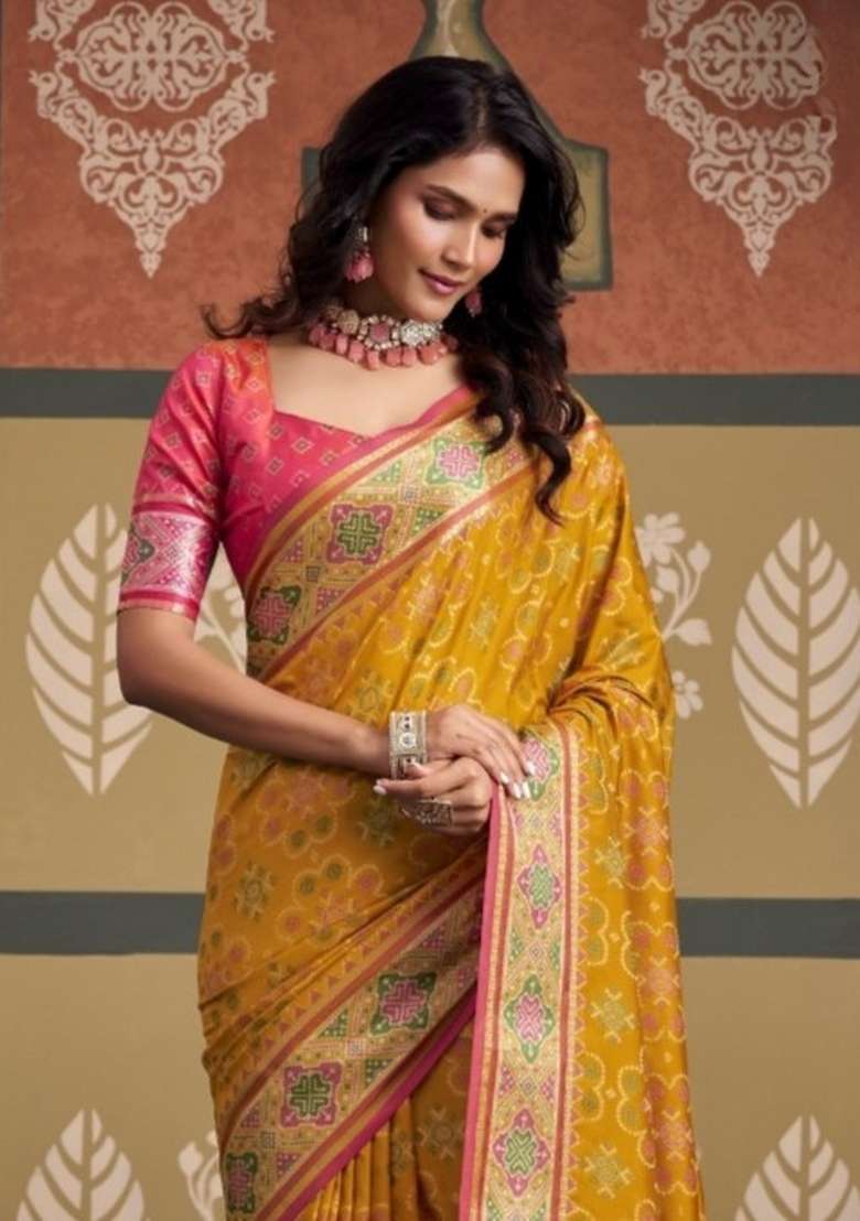 Yellow Silk Blend Saree Set with Printed for Diwali | Wedding & Festive Wear - Indya