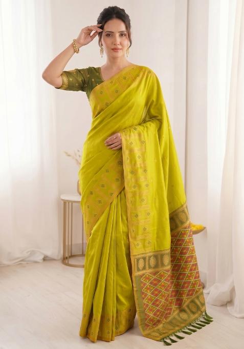 Mehendi Zari Work Silk Blend Saree Set