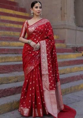 Red Jacquard Silk Blend Saree Set