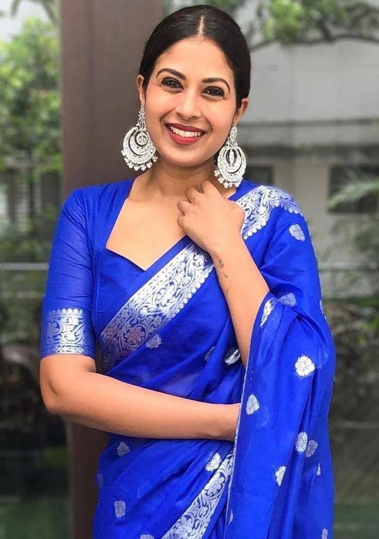 Royal Blue Jacquard Silk Blend Saree Set - Indya